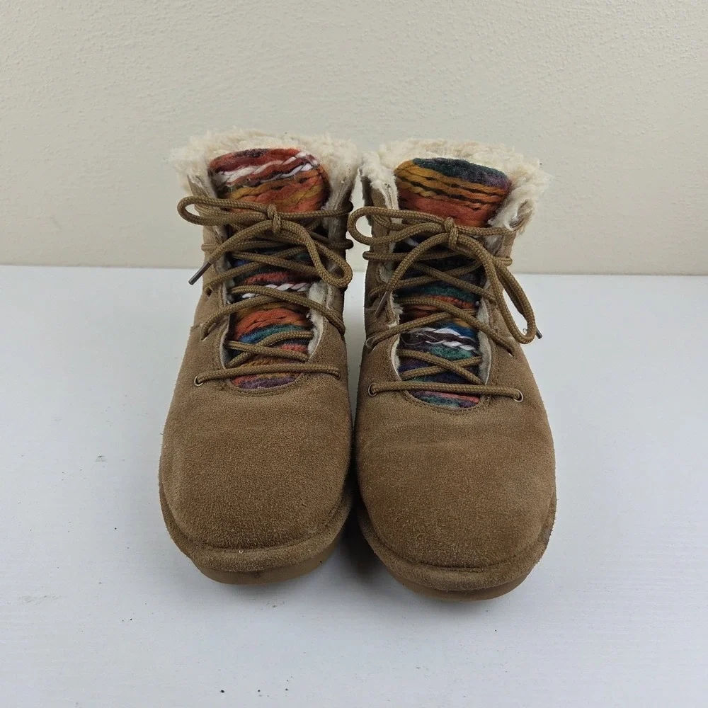 Bearpaw Youth Size 5 Aztec 2198Y Marie Suede Sheepskin Footbed Wool Blend Lining
